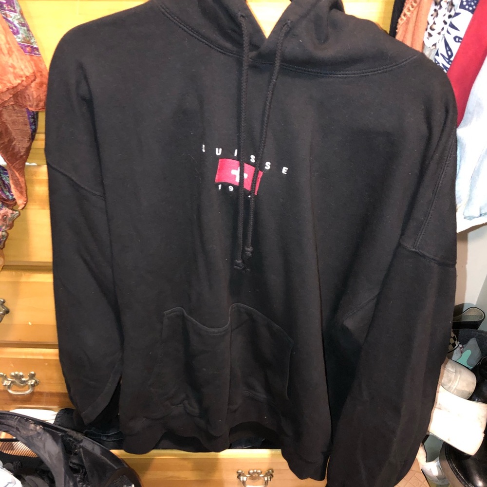 Brandy Melville suisse hoodie